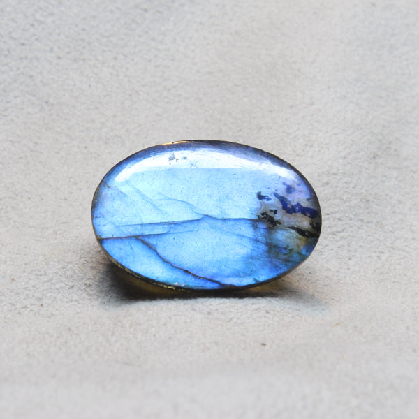 LABRODARITE 23.50-CARATS (S0157-A12)