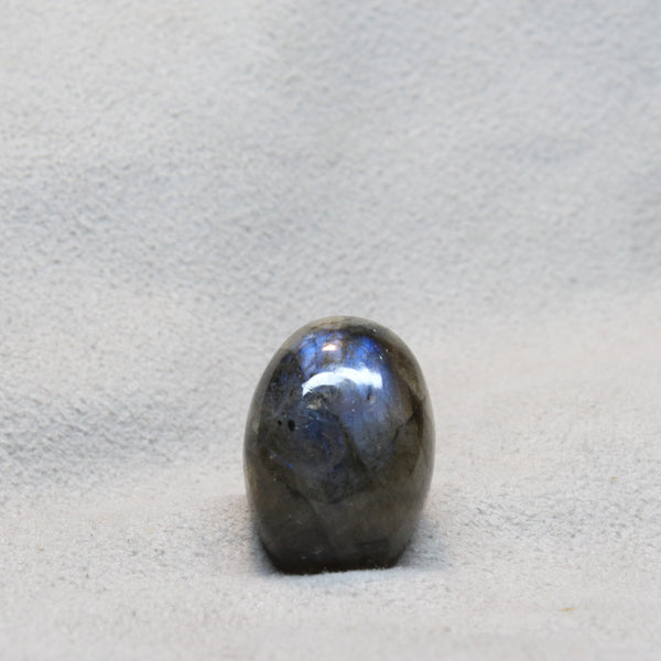 LABRODARITE 20.50-CARATS (S0158-A12)