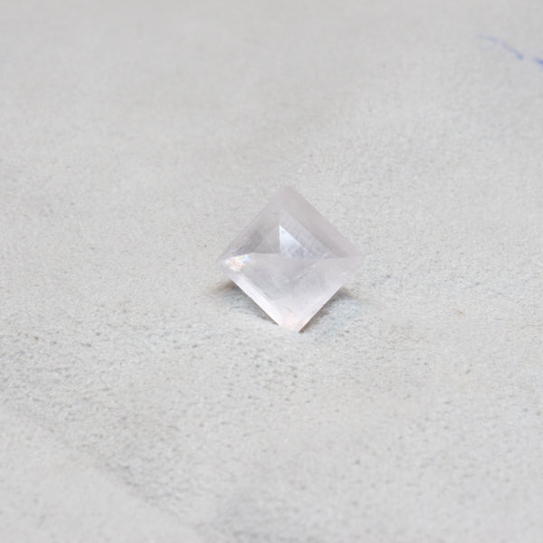 WHITE SAPPHIRE NATURAL & ORIGINAL 4.25-CARATS (S0154-A11)