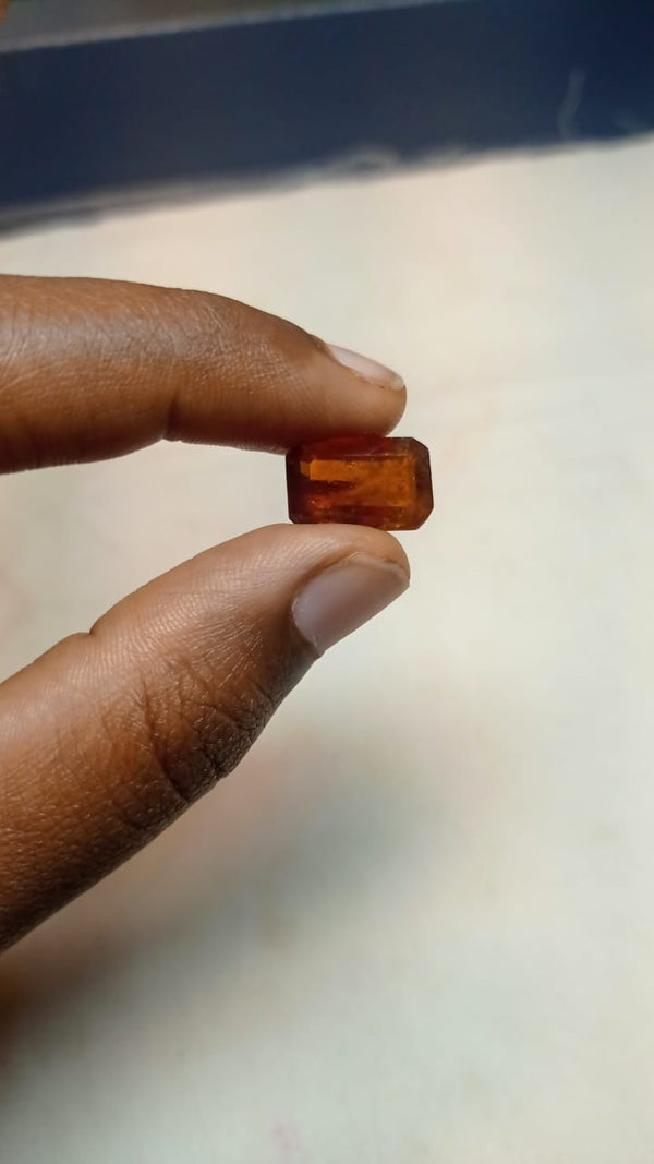 HESSONITE GARNET/GOMED (S0010 - A1) 9.15 CARATS