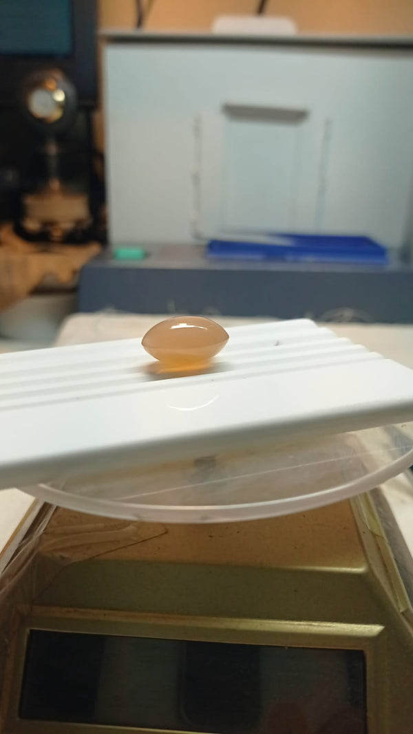 MOON STONE 16.60-CARATS (S0165-A13)