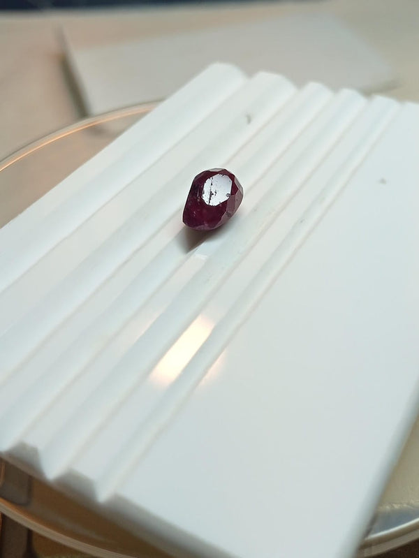 RUBY 4.90-CARATS (S0239-A17)