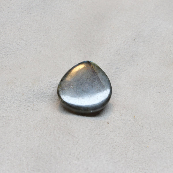 LABRODARITE 18.70-CARATS (S0159-A12)