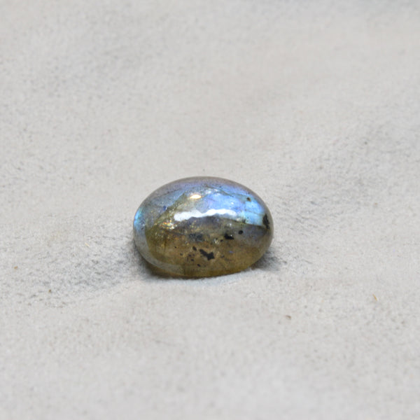 LABRODARITE 7.30-CARATS (S0160-A12)