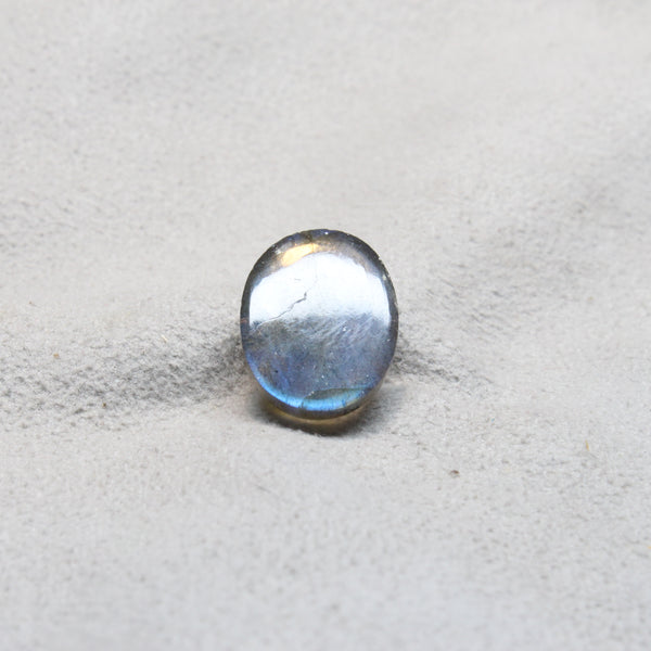 LABRODARITE 7.30-CARATS (S0160-A12)