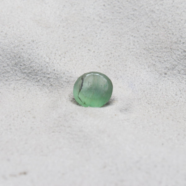 NATURAL & ORIGINAL EMERALD 2.05-CARATS (S0204-A15)