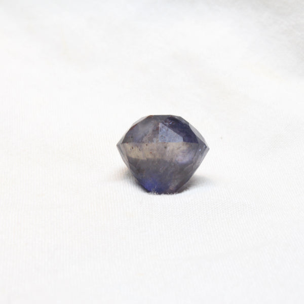 IOLITE NATURAL & ORIGINAL 8.15 CARATS (S0210-A16)