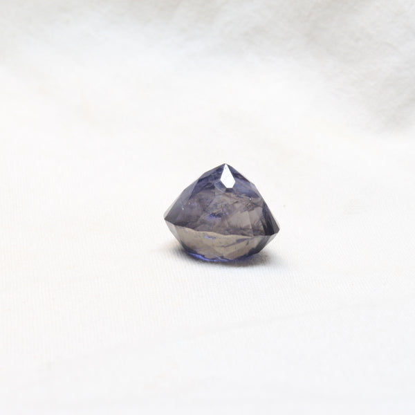 IOLITE NATURAL & ORIGINAL 9.40 CARATS (S0208-A16)